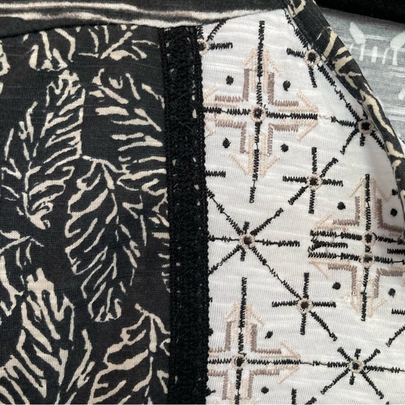 Bohemian Women's Plus Blouse Top Aztec Short Sleeve Tassels High Low Womens 1X - Picture 10 of 16